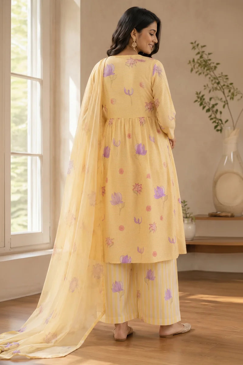 Golden Daisy Maternity Suit Set